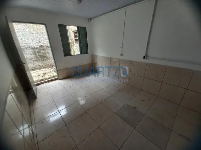 Imagem 12: Casa Comercial no Bom Fim com 70M2 3 Salas e Pátio Ideal para Qualquer Atividade Comercial