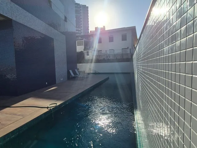 Imagem 5: Apartamento de Alto Padrão com Vista Mar e 3 Suítes