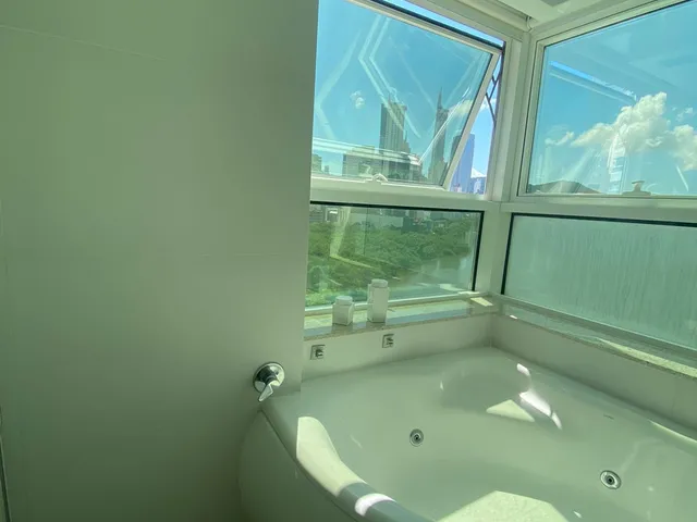 Imagem 9: Mobiliado no Marina Beach Towers em Balneário Camboriú Sc
