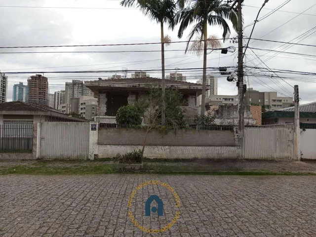 Imagem: Terreno à venda em Curitiba, Jardim Botânico