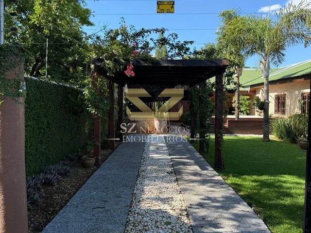 Imagem 2: CASA À VENDA LOCALIZADA NO JARDIM DUARTE, FOZ DO IGUAÇU - PR