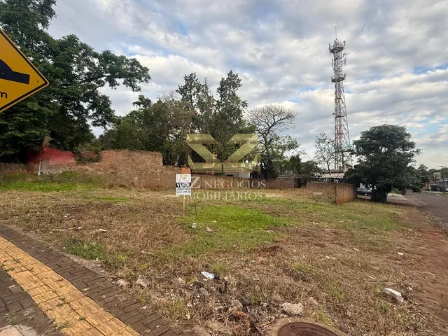 Imagem 1: TERRENO DE ESQUINA À VENDA COM 450M² - VILA YOLANDA - FOZ DO IGUAÇU - PR