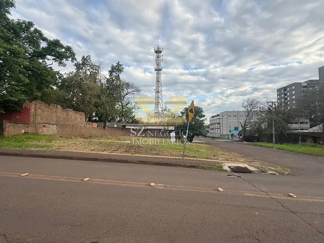 Imagem 4: TERRENO DE ESQUINA À VENDA COM 450M² - VILA YOLANDA - FOZ DO IGUAÇU - PR