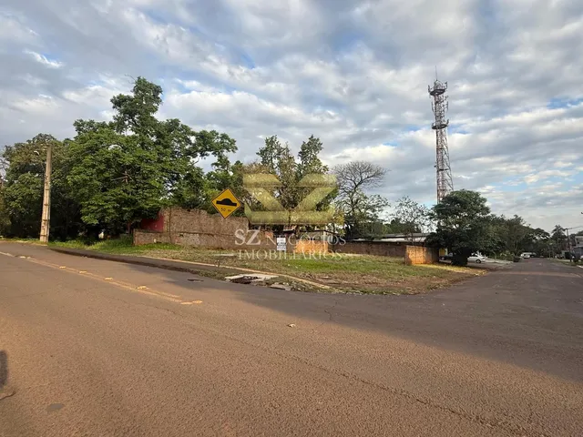 Imagem 5: TERRENO DE ESQUINA À VENDA COM 450M² - VILA YOLANDA - FOZ DO IGUAÇU - PR