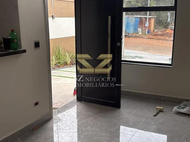 Imagem 2: CASA À VENDA COM 03 DORMITÓRIOS - COGNOPOLIS, FOZ DO IGUAÇU - PR