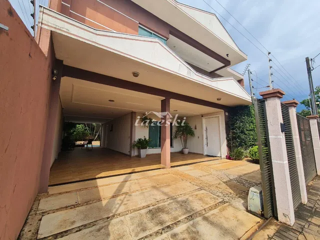 Imagem: Sobrado a venda com 4 Quartos sendo 1 Suíte