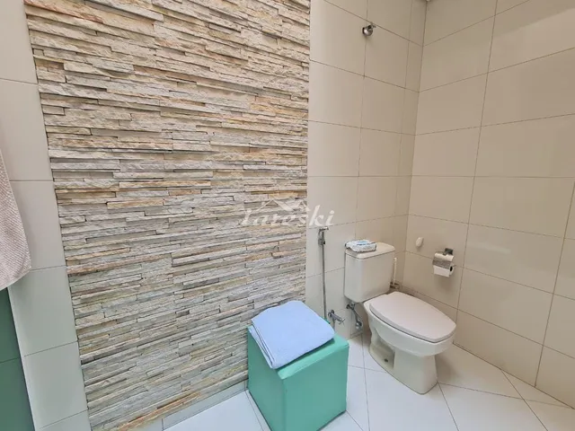 Imagem 8: Sobrado a venda com 4 Quartos sendo 1 Suíte Master, Campos do Iguaçu em Foz do Iguaçu