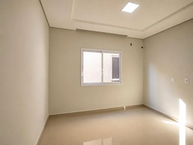 Imagem 15: Casa a venda com 4 Quartos sendo 2 Suíte, no Jardim Alice em Foz do Iguaçu - PR