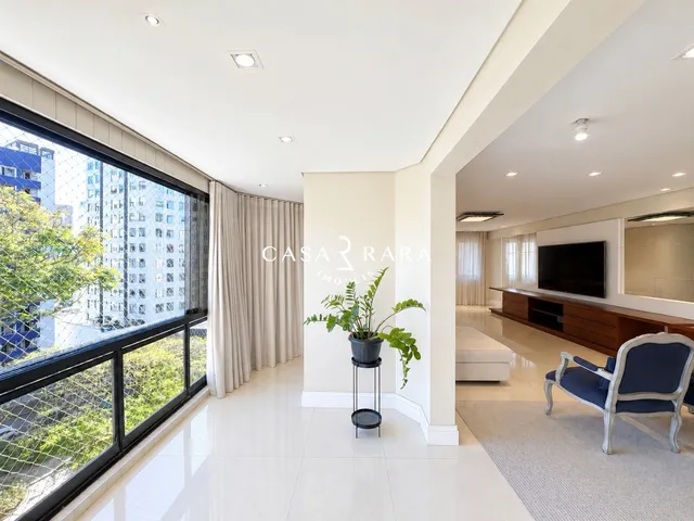 Imagem 6: Apartamento com 4 dormitórios (sendo 2 suítes) e 2 vagas - Centro