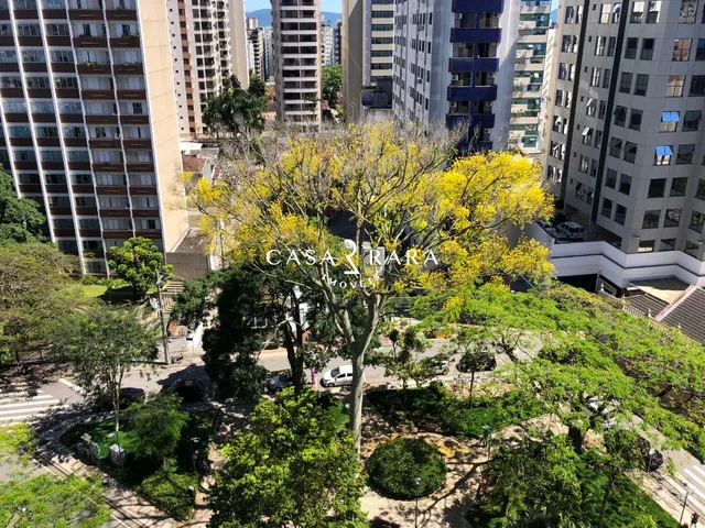 Imagem 8: Apartamento com 4 dormitórios (sendo 2 suítes) e 2 vagas - Centro