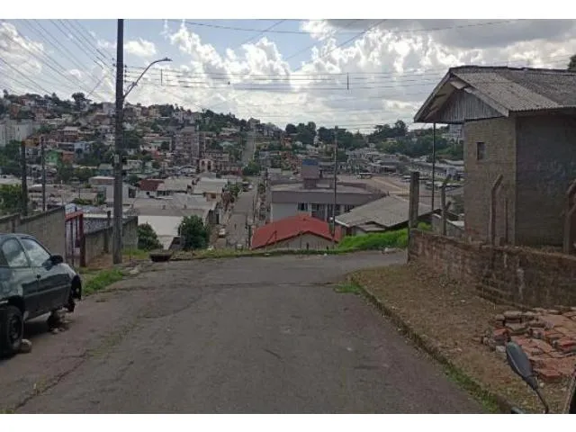 Imagem 3: CASA RESIDENCIAL em CAXIAS DO SUL - RS, ESPLANADA