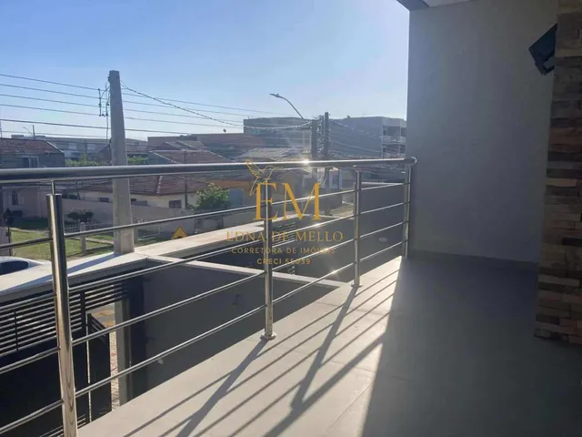 Imagem 2: Sobrado à venda em Araucária, Fazenda Velha, com 3 quartos, 190m²