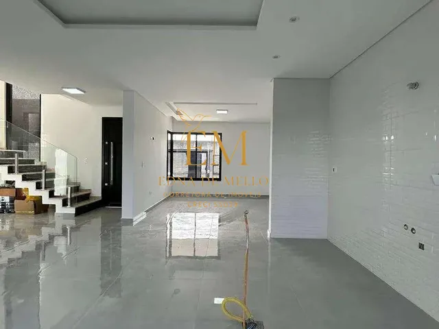 Imagem 9: Sobrado à venda em Araucária, Iguaçu, com 3 quartos, 176m², com piscina