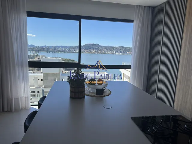 Imagem: Apartamento à venda no bairro Coqueiros