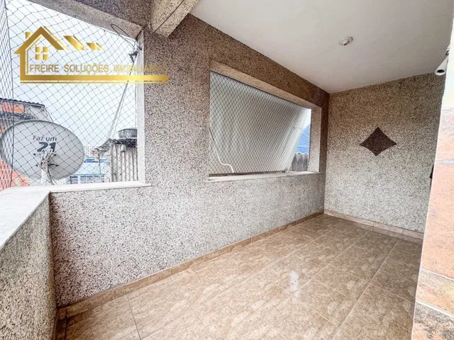 Imagem: Sobrado à venda no bairro Neves - São