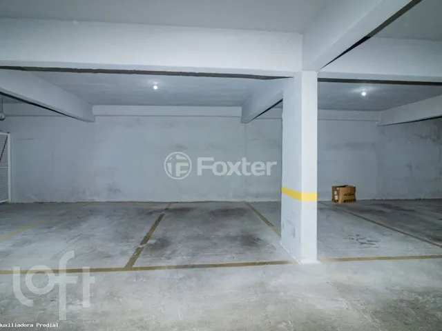 Imagem 3: Apartamento para Venda em Porto Alegre, Santo Antônio, 1 dormitório, 1 banheiro, 1 vaga