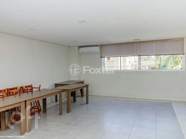 Imagem 6: Apartamento para Venda em Porto Alegre, Santo Antônio, 1 dormitório, 1 banheiro, 1 vaga
