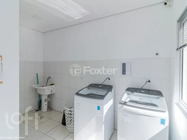 Imagem 10: Apartamento para Venda em Porto Alegre, Santo Antônio, 1 dormitório, 1 banheiro, 1 vaga
