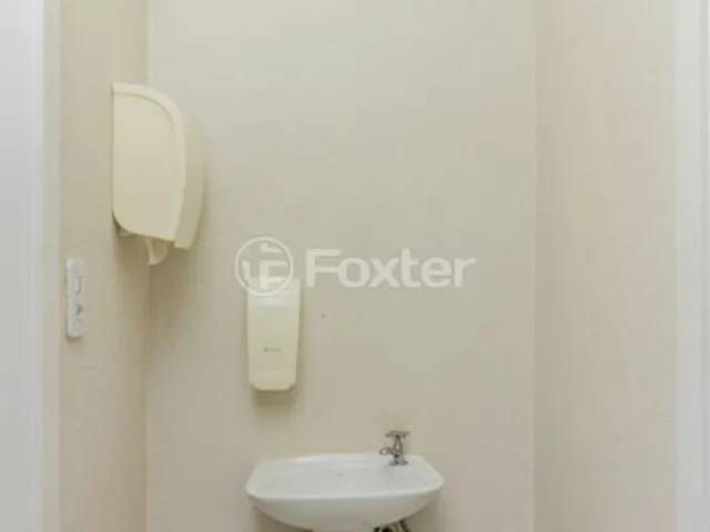 Imagem 12: Apartamento para Venda em Porto Alegre, Santo Antônio, 1 dormitório, 1 banheiro, 1 vaga