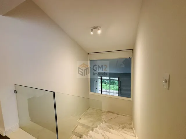Imagem 3: Casa Alto Padrão no Jardim Social Curitiba Pr
