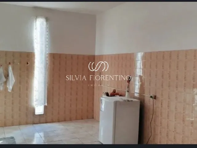 Imagem 2: Imperdível Oportunidade de Casa À Venda no Centro de Tremembé-Sp com 2 Quartos, 1 Sala, 1 Banheiro, 2 Vagas de Garagem!