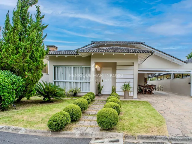 Imagem: Casa em Condomínio-4 quartos-4 vagas-265m2-Térrea-Quintal-Não