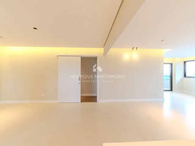 Imagem 13: Apartamento Reformado com 161,07M² Privativos, 3 Quartos e 2 Vagas no Ecoville Tower