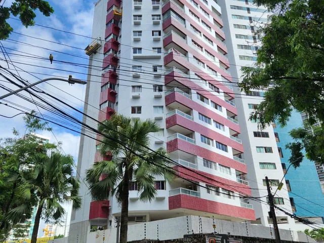 Imagem 1: Apartamento espaçoso e iluminado em localização privilegiada no coração do bairro
