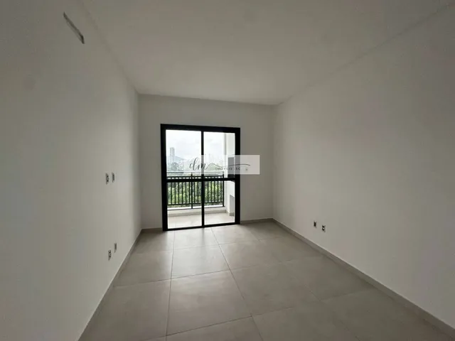 Imagem 7: Apartamento à venda, com 2 Dorm. sendo 1 suíte, 68m², prédio novo centro de Camboriú