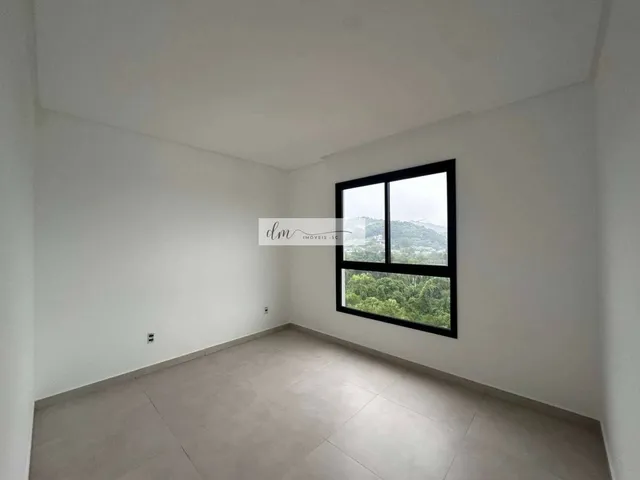 Imagem 3: Apartamento à venda, com 2 Dorm. sendo 1 suíte, 68m², prédio novo centro de Camboriú