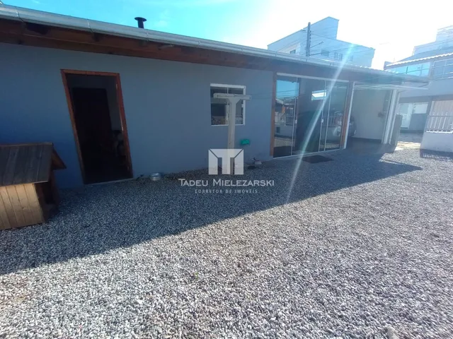 Imagem 2: Casa de Esquina Perequê