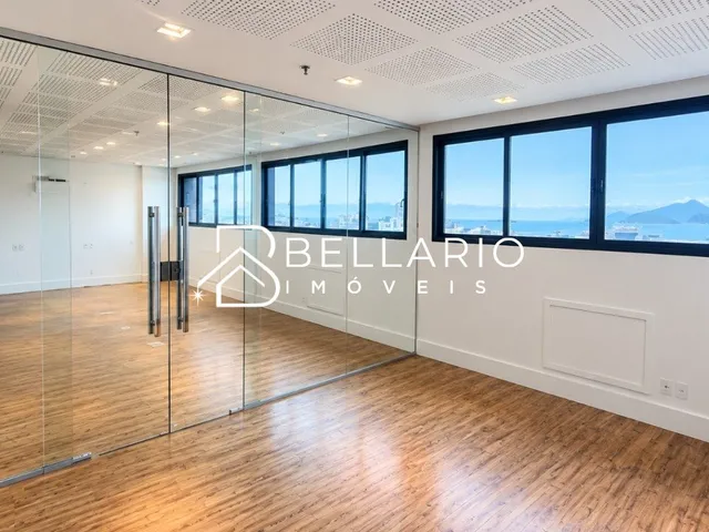 Imagem 10: Conjunto de 2 Salas para Locação Comercial em Ipanema, com vista para o mar e 250 m²