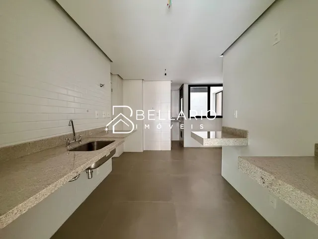 Imagem 8: Apartamento novo pronto para morar, com 4 dormitórios (3 suítes), varanda e 2 vagas à