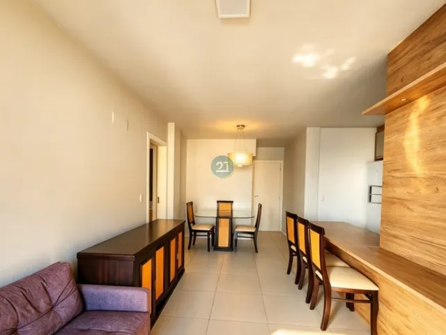 Imagem 11: Apartamento mobiliado com 02 quartos, 01 agaragem, e ampla sacada com churrasqueira no
