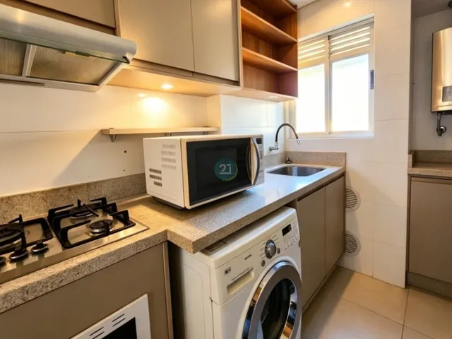 Imagem 16: Apartamento mobiliado com 02 quartos, 01 agaragem, e ampla sacada com churrasqueira no