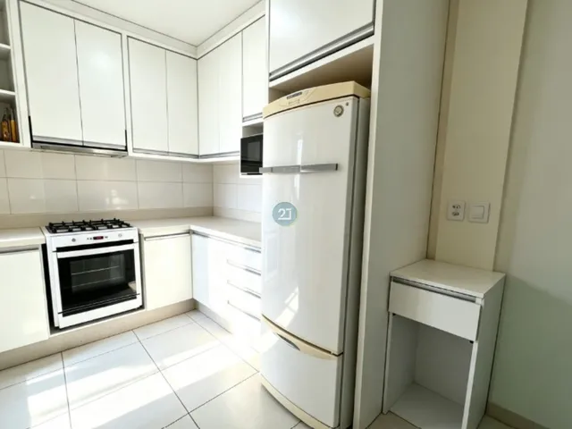 Imagem 9: Alugo cobertura duplex mobiliada, com 03 quatos (03 suítes), 02 vagas de garagem, 140m²