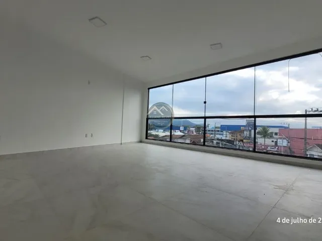 Imagem: Sala Comercial em Piso Superior no Centro