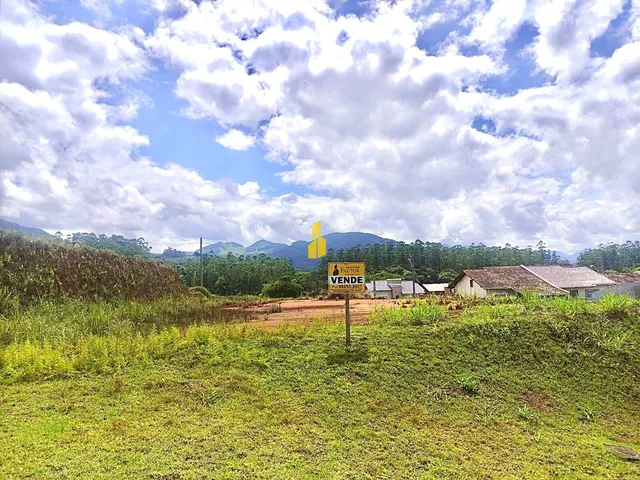 Imagem: Terreno Pronto para Construir