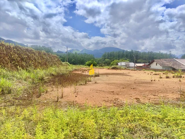 Imagem 3: Terreno Pronto para Construir