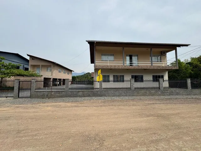 Imagem: Casa À Venda no Bairro Capitais - Timbó/Sc