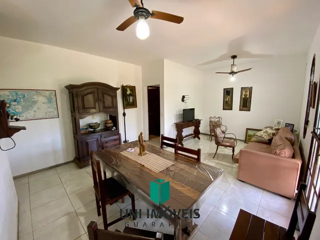 Imagem 3: Casa Linear com Terreno de 1.850 m² em Guarapari - Acesso ao Canal, Lazer e 300m da