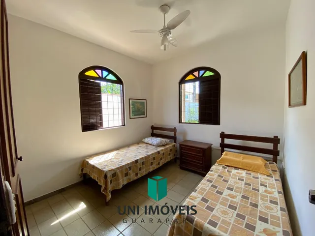 Imagem 10: Casa Linear com Terreno de 1.850 m² em Guarapari - Acesso ao Canal, Lazer e 300m da