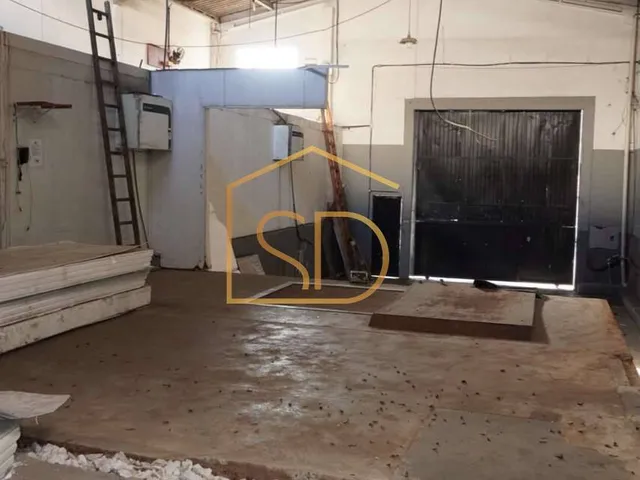 Imagem 8: Barracão à venda com 432m² 3 salas de escritório doca reforçada bairro São Pedro