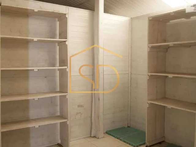 Imagem 4: Barracão à venda com 432m² 3 salas de escritório doca reforçada bairro São Pedro