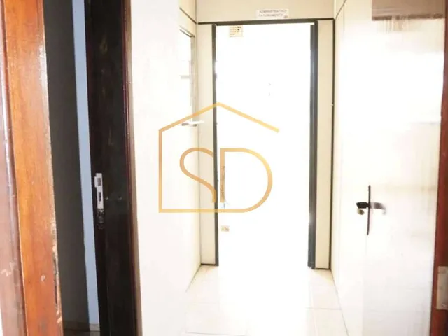 Imagem 13: Barracão à venda com 432m² 3 salas de escritório doca reforçada bairro São Pedro