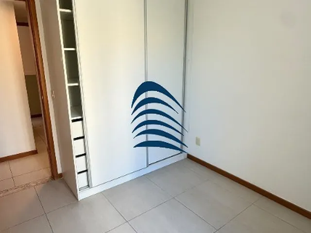 Imagem 4: Apartamento à venda na melhor localização do Costa Azul ?Exclusividade