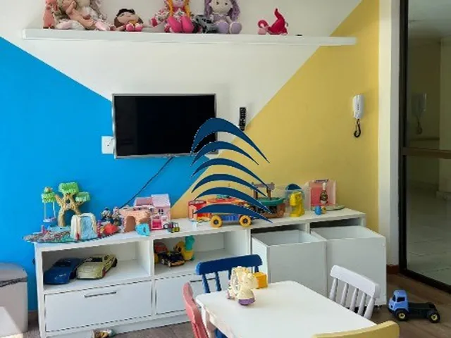 Imagem 2: Apartamento à venda na melhor localização do Costa Azul ?Exclusividade