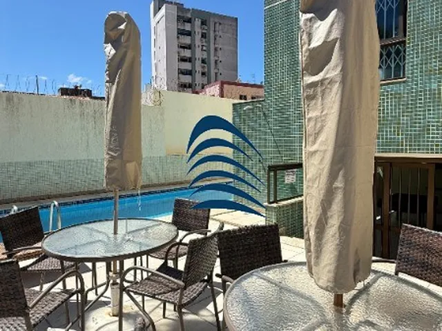 Imagem 7: Apartamento à venda na melhor localização do Costa Azul ?Exclusividade