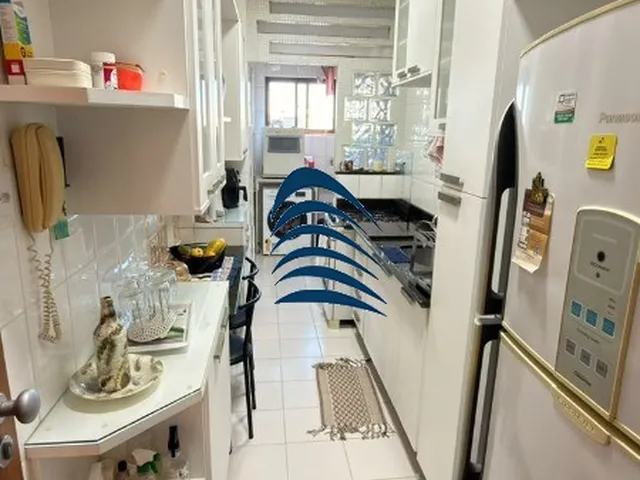 Imagem 9: Apartamento com 3/4 + dependência / à venda / 90m² / 02 vagas soltas de garagem