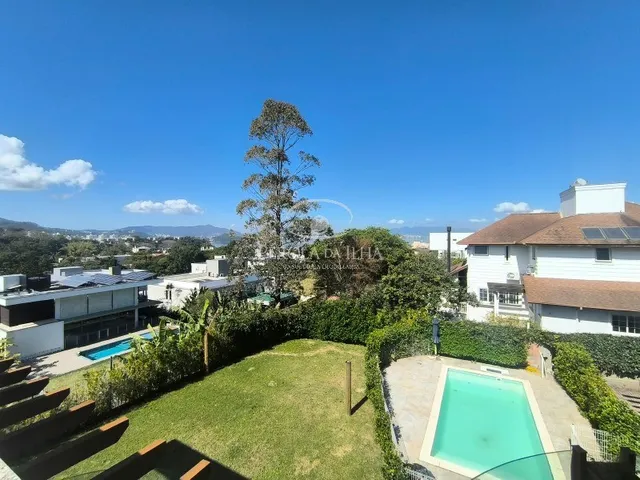 Imagem 5: Imóvel de luxo em Florianópolis-SC: 4 suítes, 3 salas, 6 banheiros, 4 vagas - 740m²